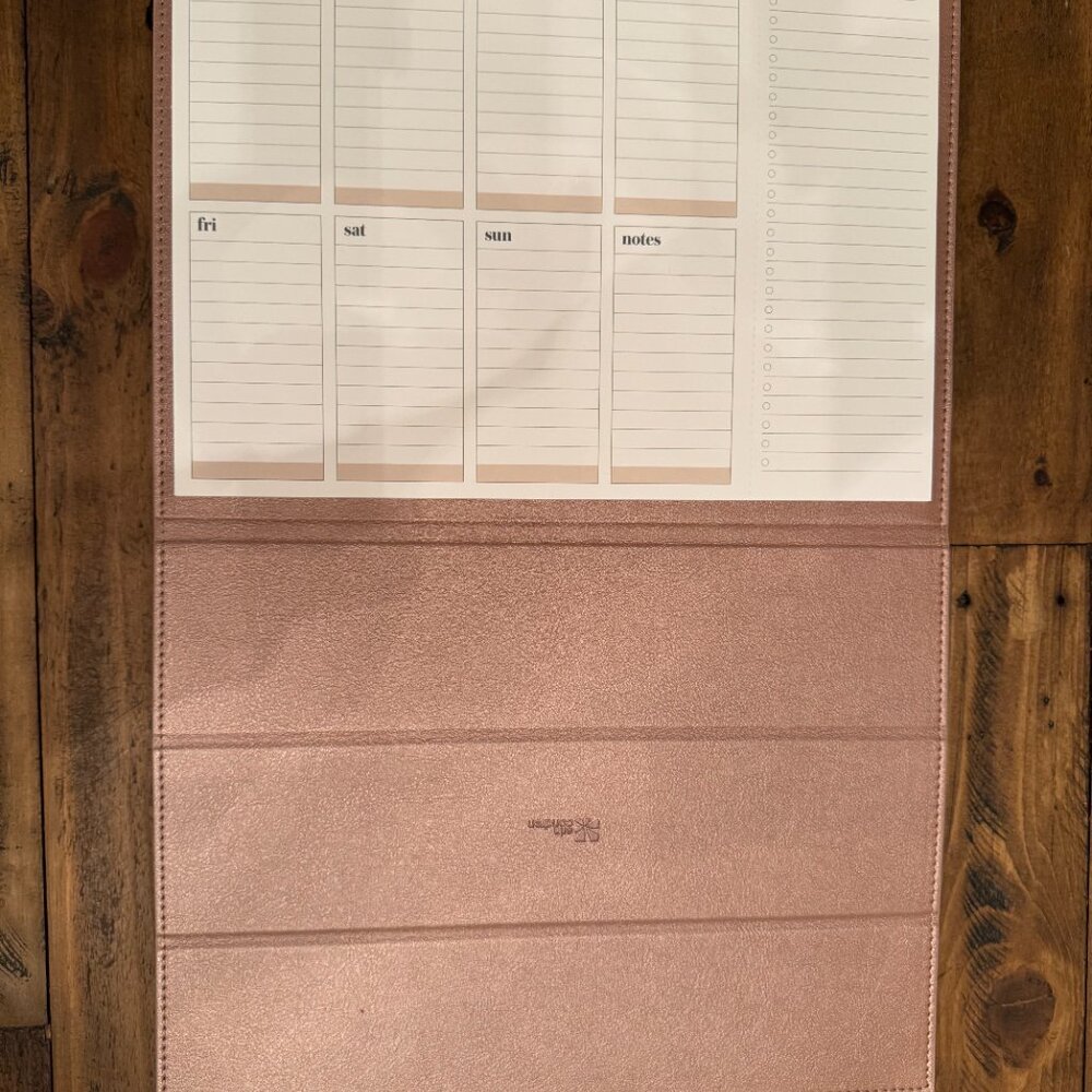 Erin Condren Weekly Padfolio - Picture 3 of 5